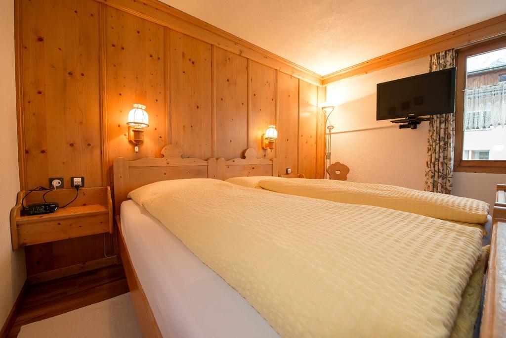 Hotel Crusch Alba Scuol