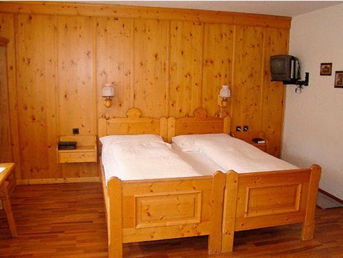 Hotel Crusch Alba 2*